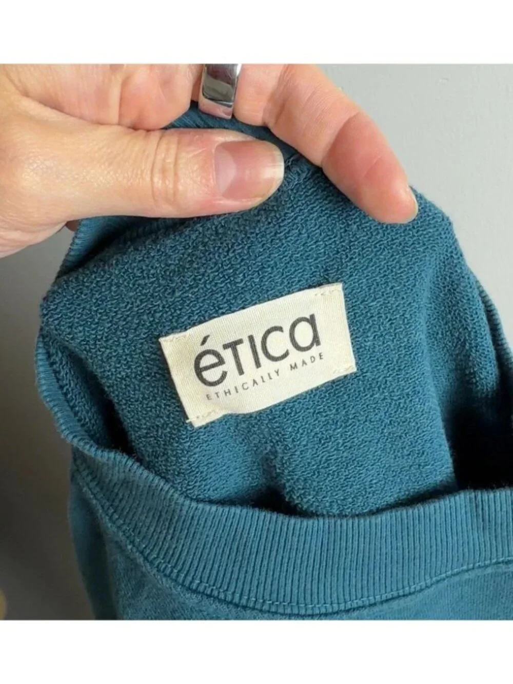 Etica Teal Organic Cotton Crewneck Sweatshirt Size Medium EW174411 Women’s
